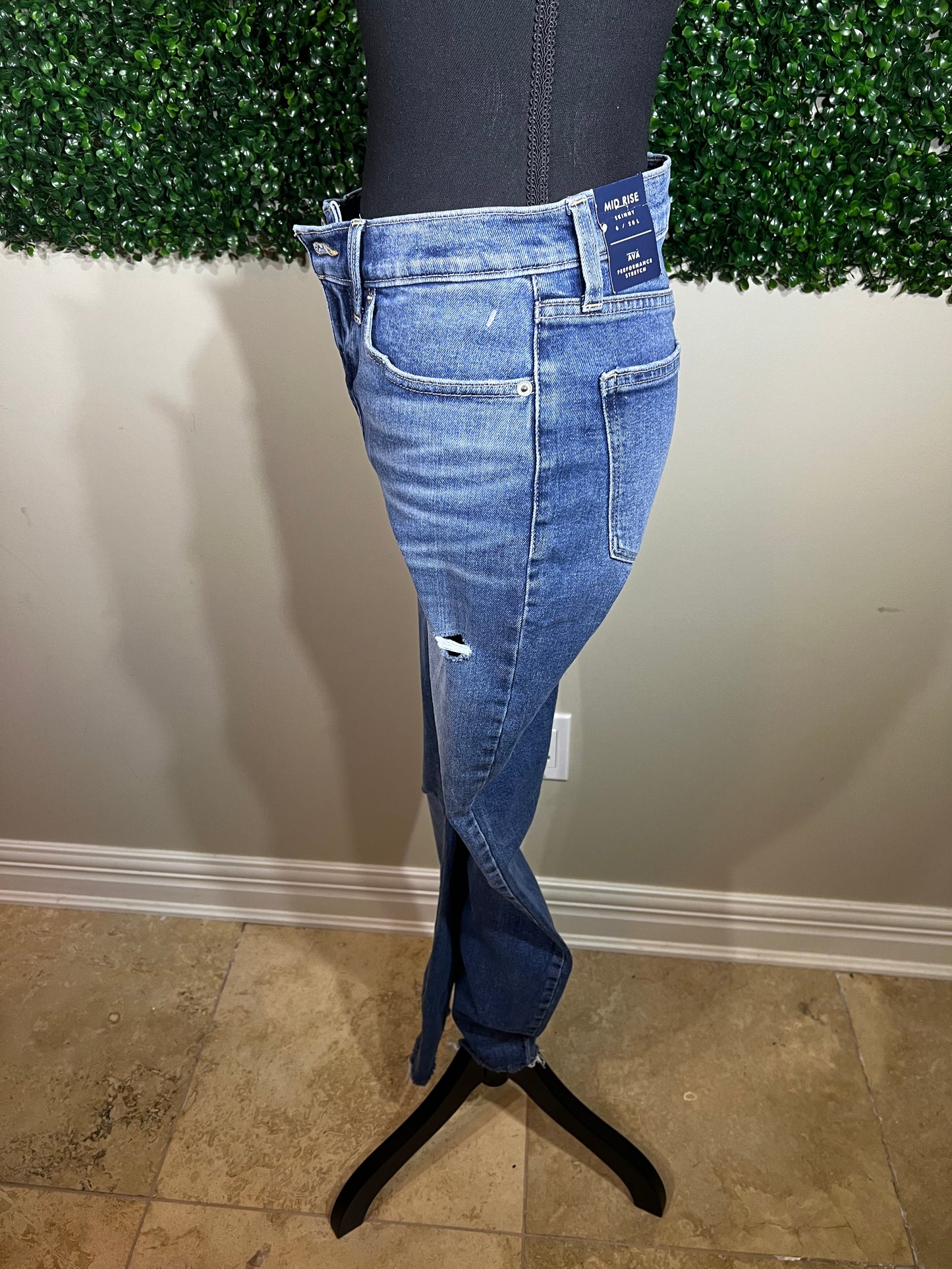 Woman’s Jeans
